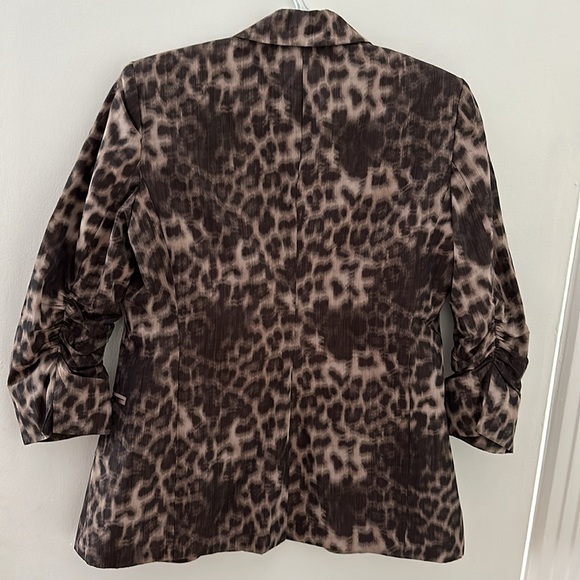 Calvin Klein Leopard print Nylon Blazer - Picture 5 of 8